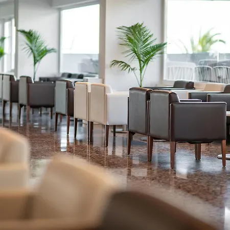 瓜达玛尔海滩酒店 酒店 3*
